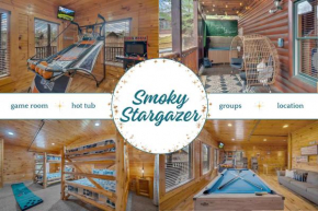 Smoky Stargazer Pet Friendly Cabin For Groups with Game Room and Arcade